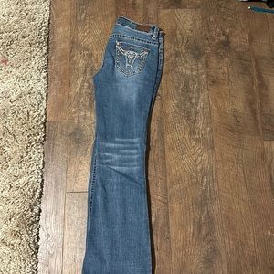 I’m selling a almost brand new pair of jeans worn two times!